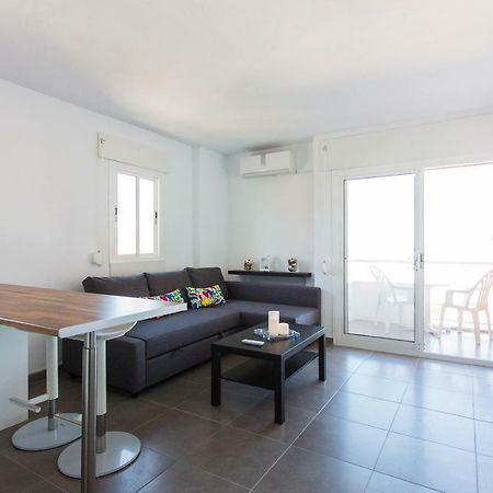 Central Apartment With Nice Views Benalmadena Exterior photo