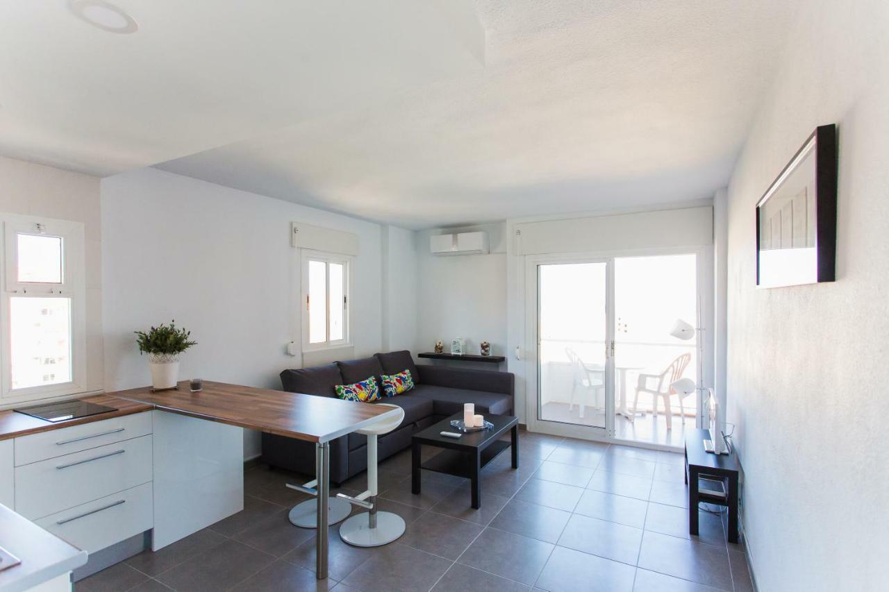 Central Apartment With Nice Views Benalmadena Exterior photo